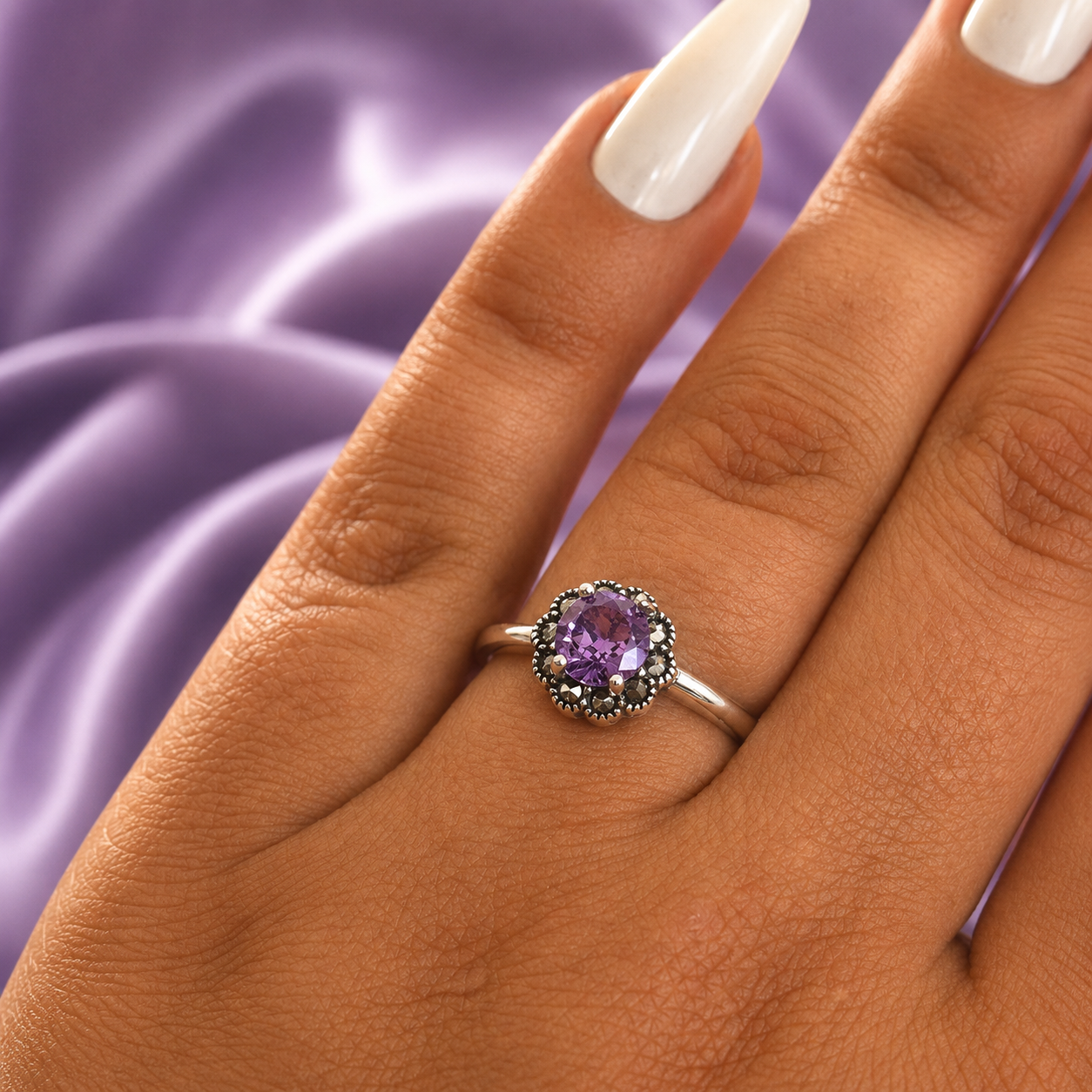 Inel din Argint 925 „Violeta Regală” cu Piatră Mov și Marcasite – 2,90 g ID581