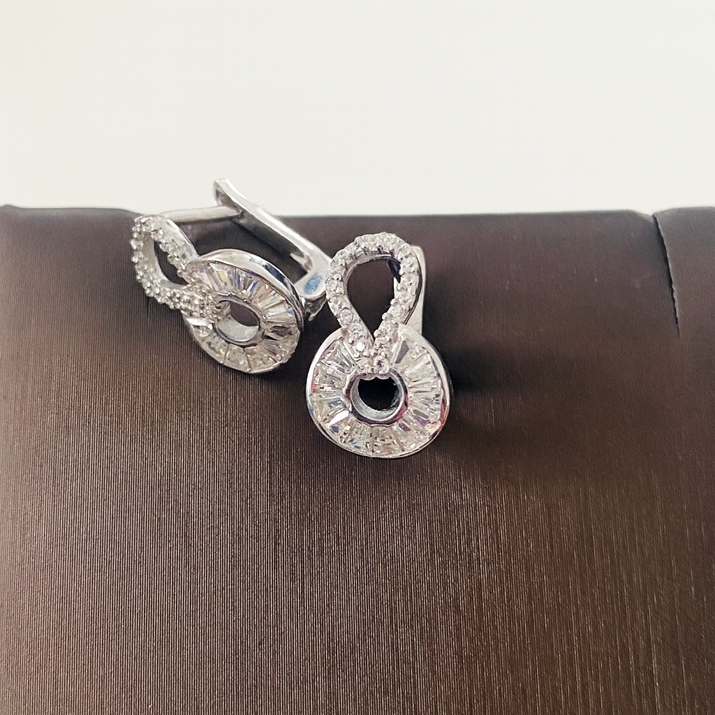 Cercei din Argint 925 Rodiat Eternal Shine. CD399