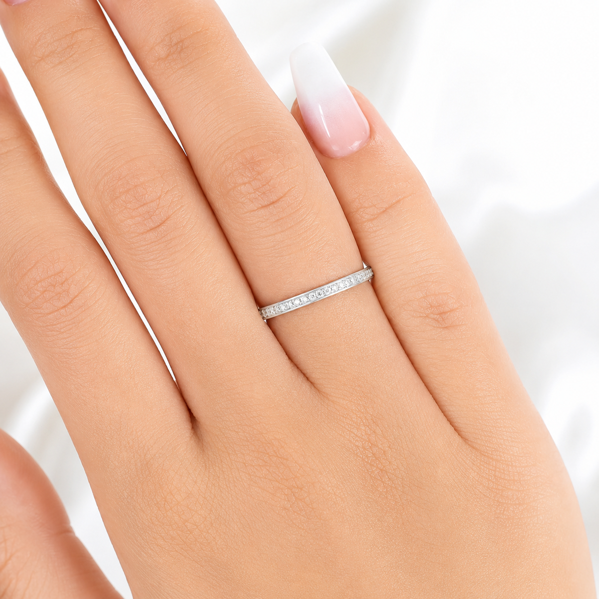 Inel din Argint 925 „Raza de Lumină” – Eleganță cu Zirconii ID533