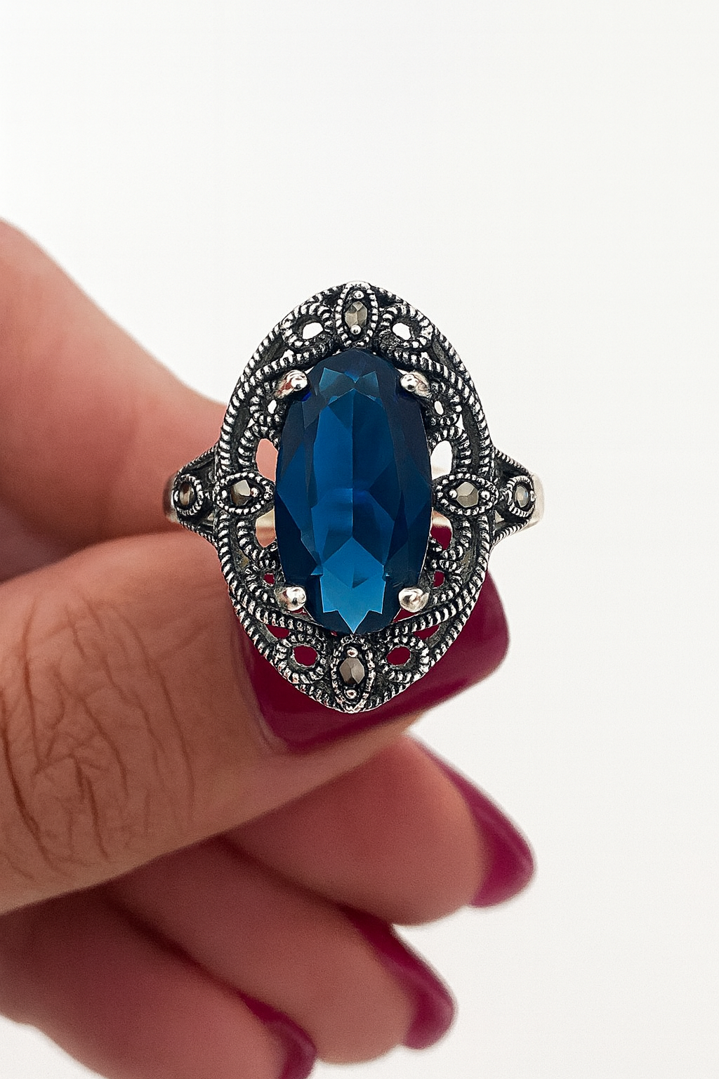 Bijuterie eleganta argint safir cutie cadou