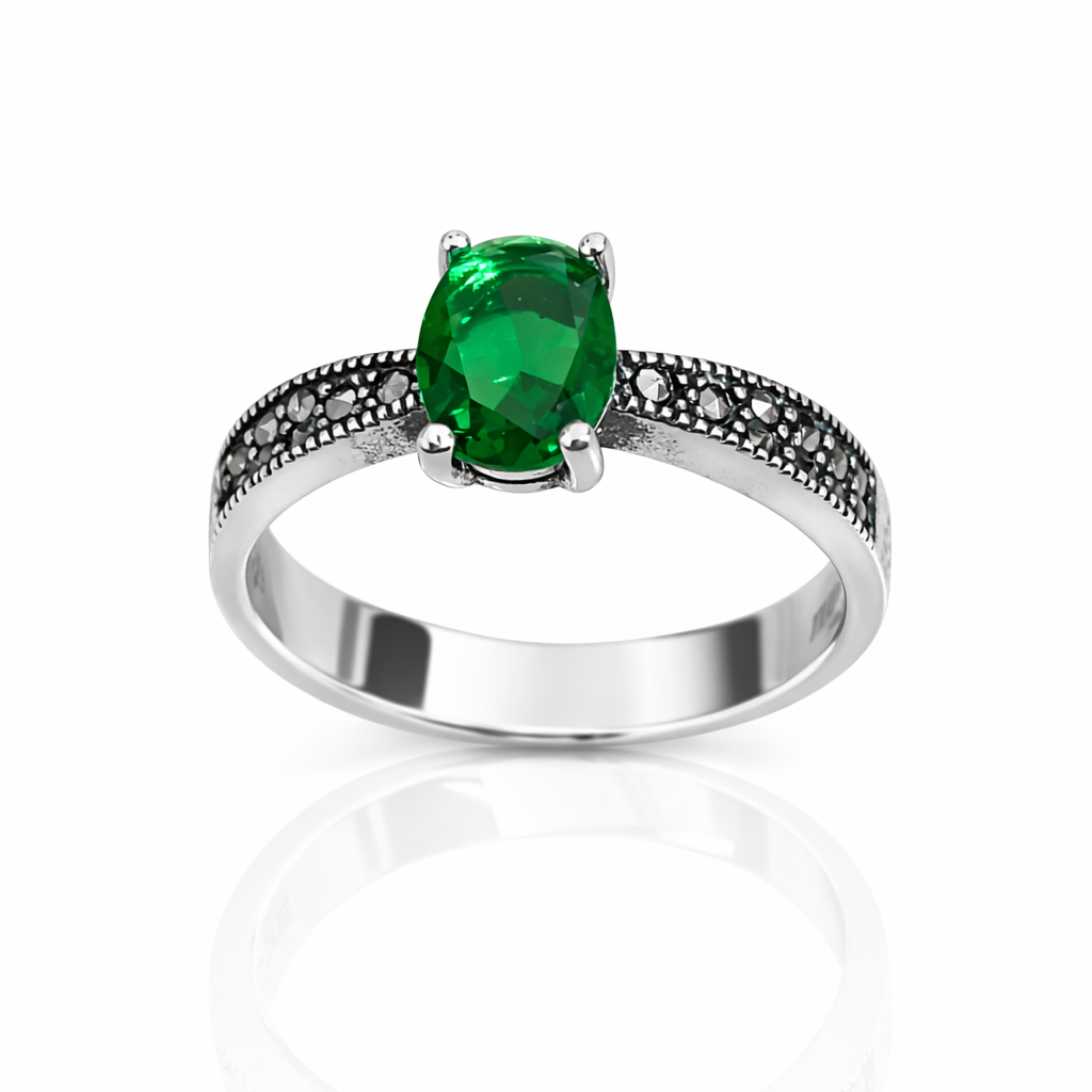 Inel Argint 925 „Smarald Nocturn” cu Marcasite și Piatră Verde Ovală