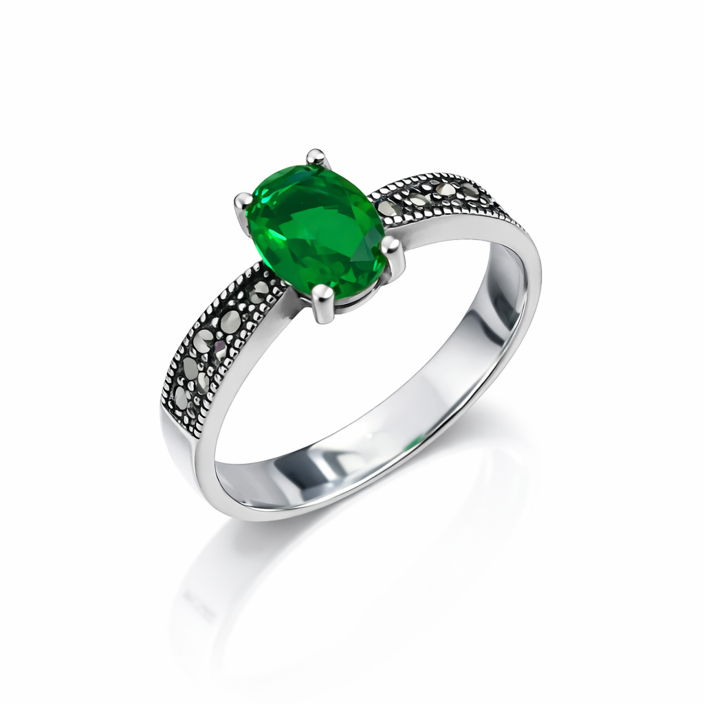Inel Argint 925 „Smarald Nocturn” cu Marcasite și Piatră Verde Ovală
