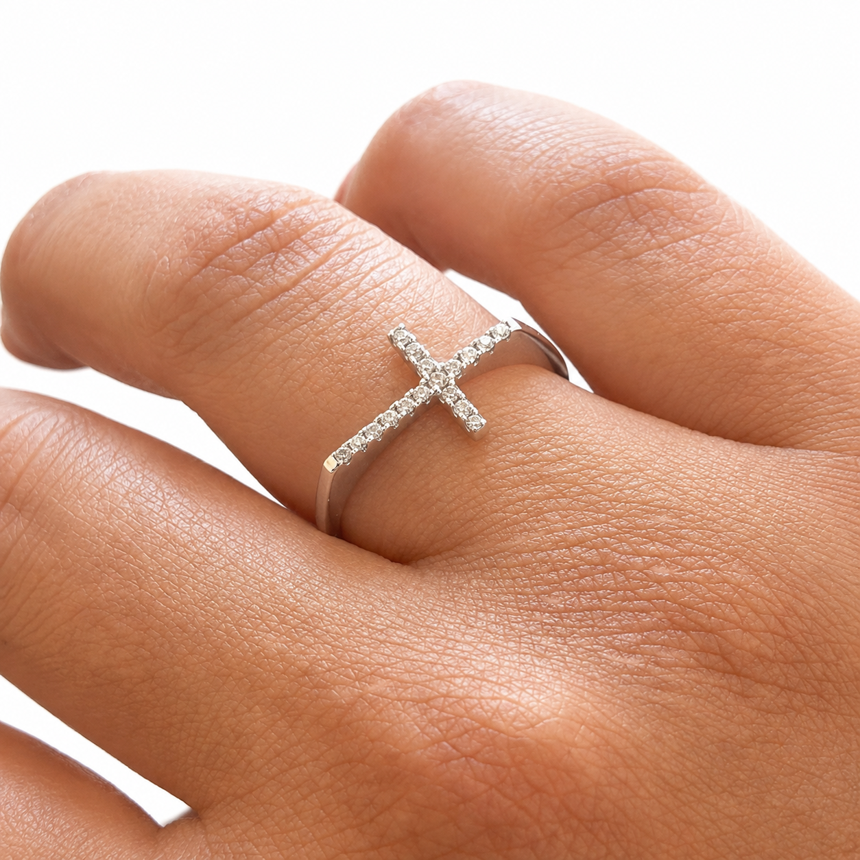 Inel din Argint 925 „Crucea Luminii” – Zirconii Albe, Design Elegant și Simbolic ID553