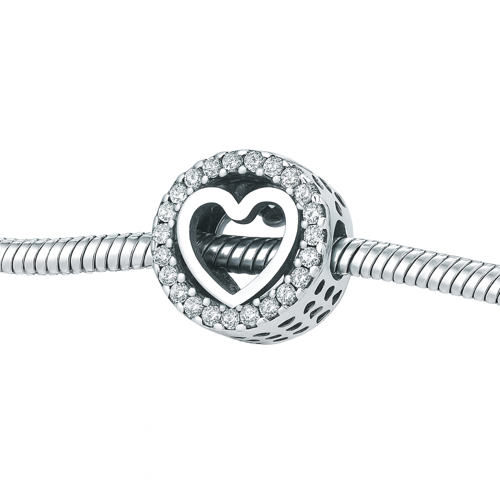 Accesoriu bijuterii argint 925 – charm inimă cu design romantic și strălucire premium