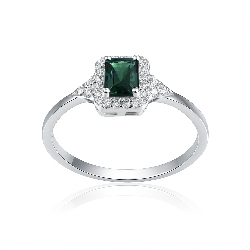 Bijuterie din argint 925 cu piatră verde fațetată, inel fin cu design clasic și elegant