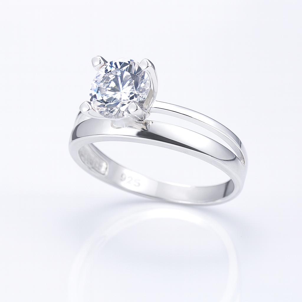 Inel de damă din argint 925 cu piatră solitaire, finisaj premium lucios