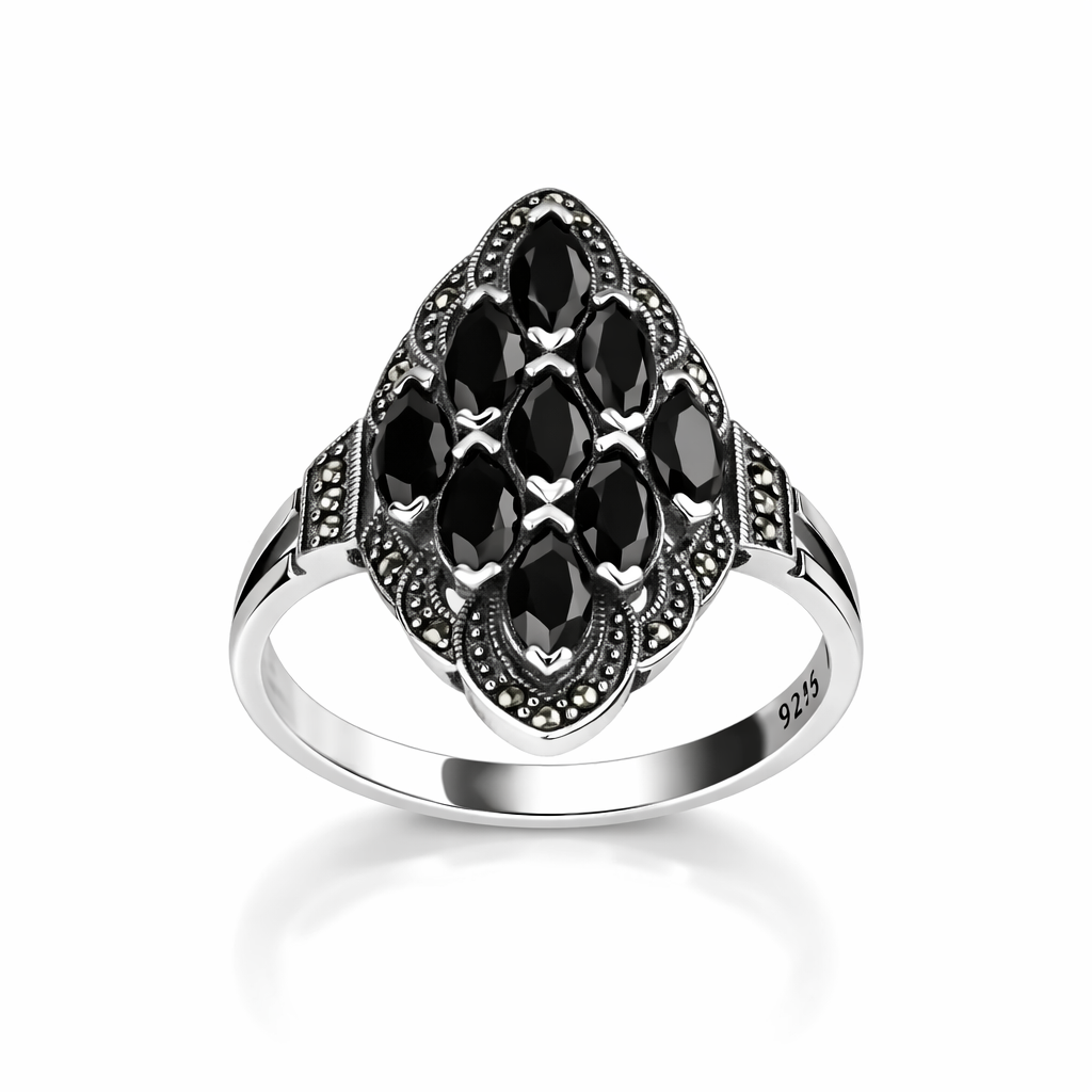 Inel din argint 925 cu onix negru și marcasite, design vintage elegant