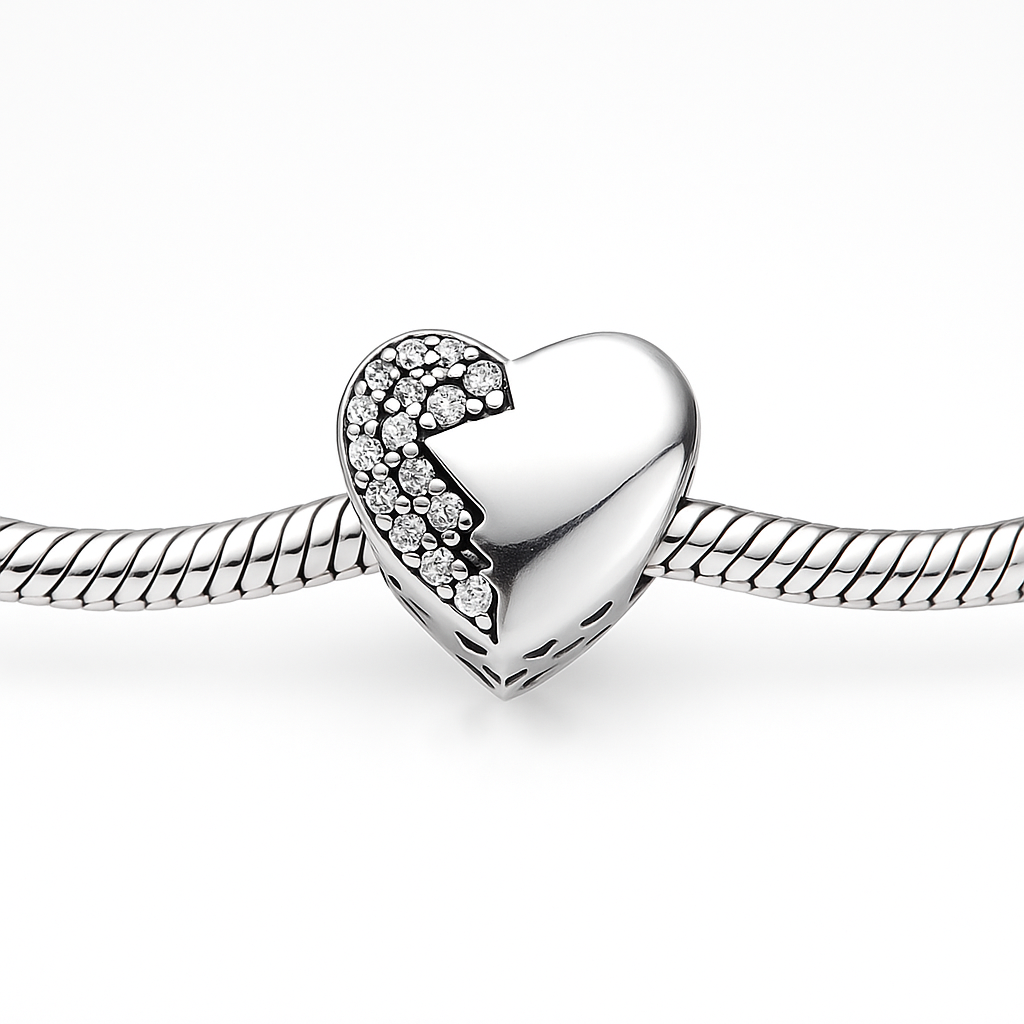 Talisman argint 925 în formă de inimă cu pietre strălucitoare, accesoriu brățară tip Pandora