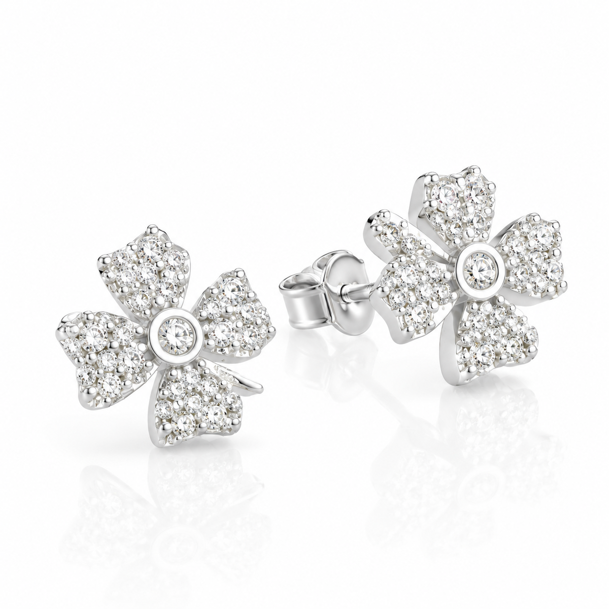 Cercei din Argint 925 „Floarea Zorilor” – Eleganță Delicată cu Zirconii Strălucitoare. CD 616