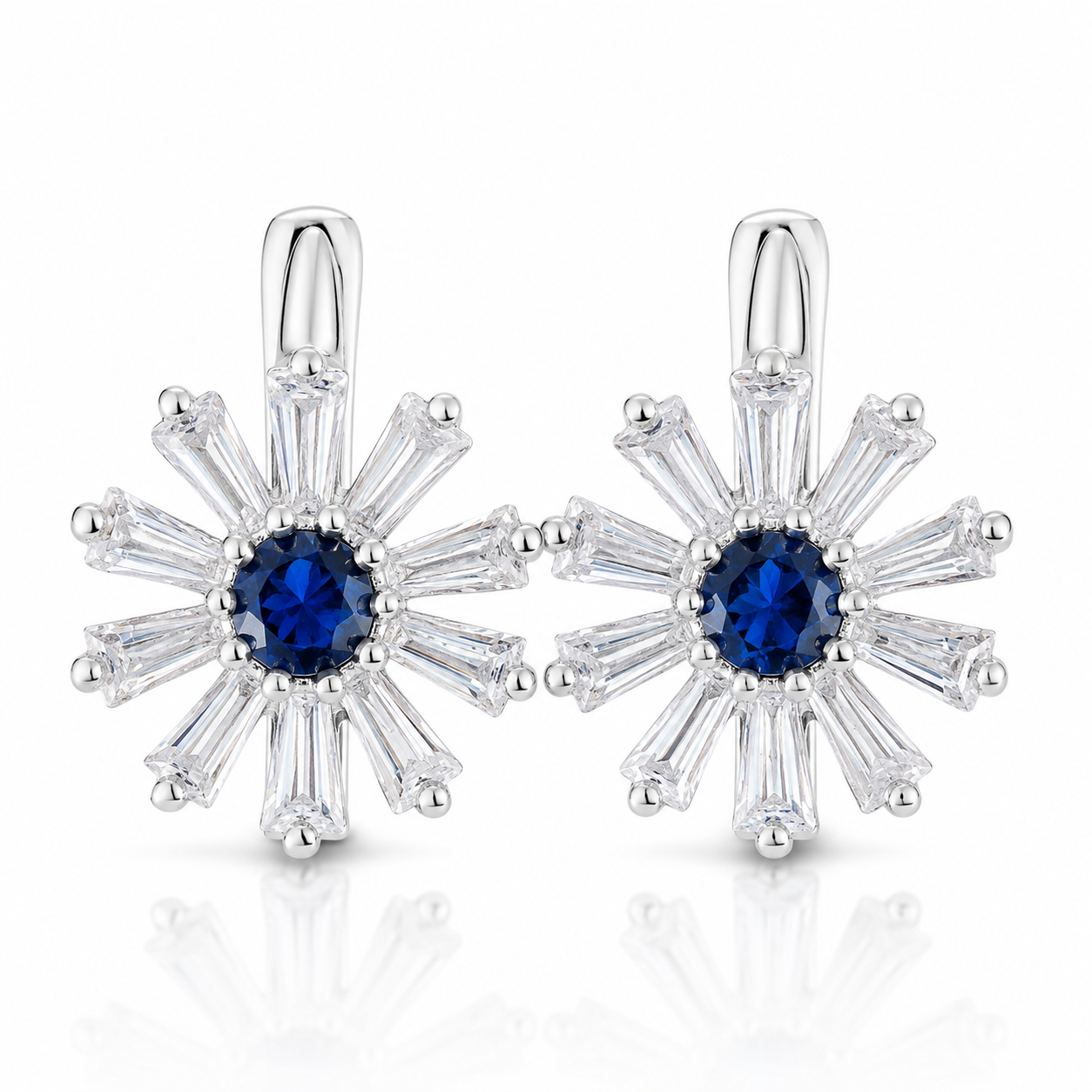 Cercei din Argint 925 „Floarea Regală Safirului” – Eleganță Clasică cu Zirconii și Piatră Albastră CD514