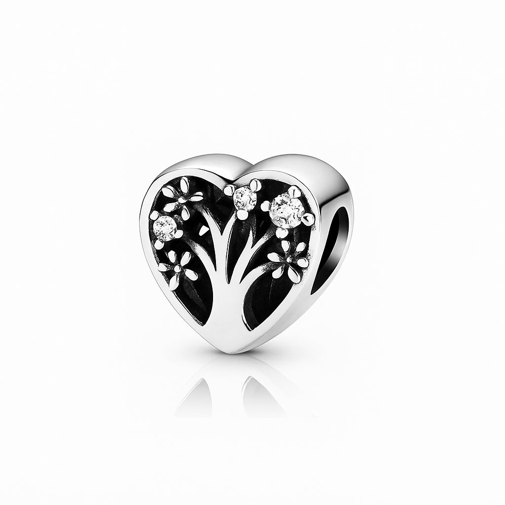 charm elegant din argint 925 cu arborele vieții, fotografiat profesional pentru e-commerce pe fundal alb