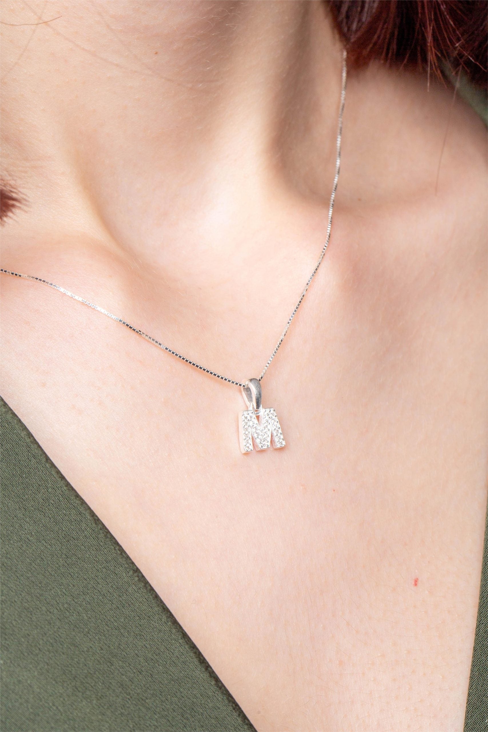Colier din Argint 925 cu Pandantiv Inițiala "M" și Zirconii – 45 cm